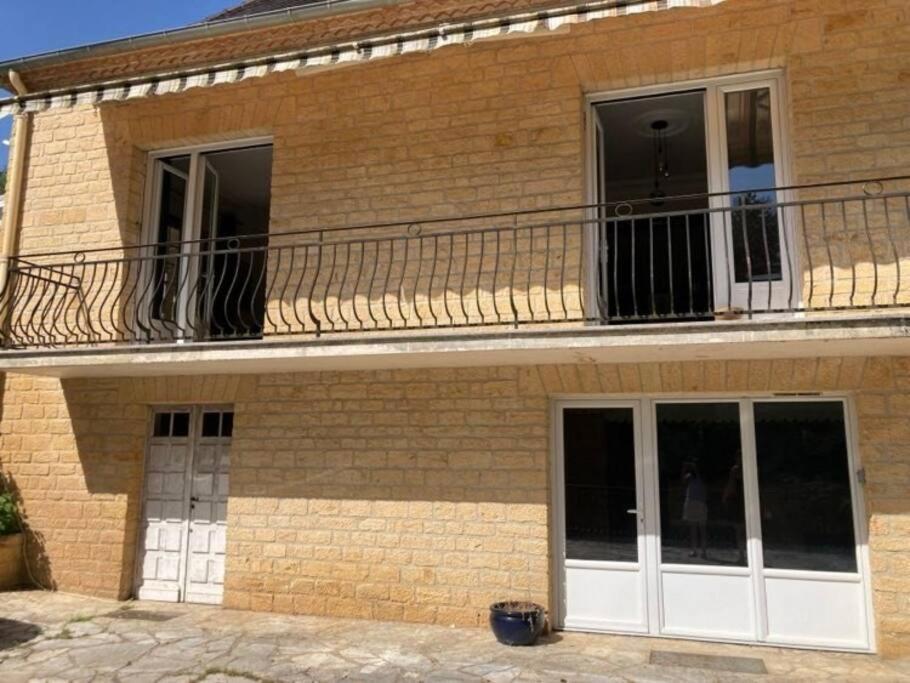 Superbe Appartement Au Calme De 1 A 3 Personnes Sarlat-la-Caneda Exterior photo