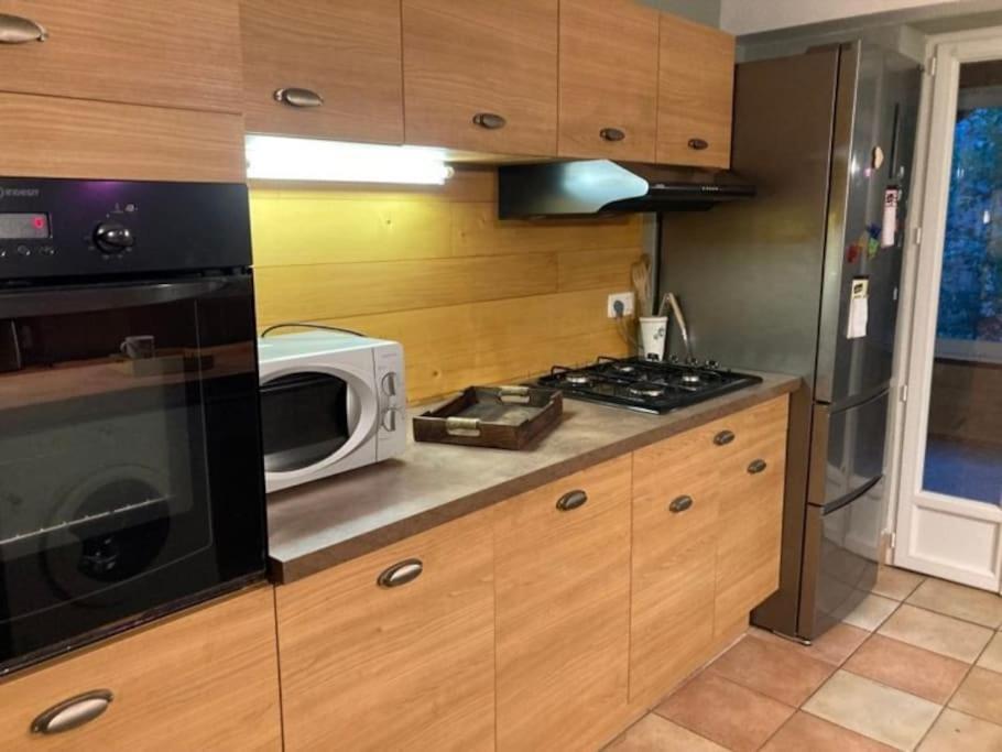 Superbe Appartement Au Calme De 1 A 3 Personnes Sarlat-la-Caneda Exterior photo