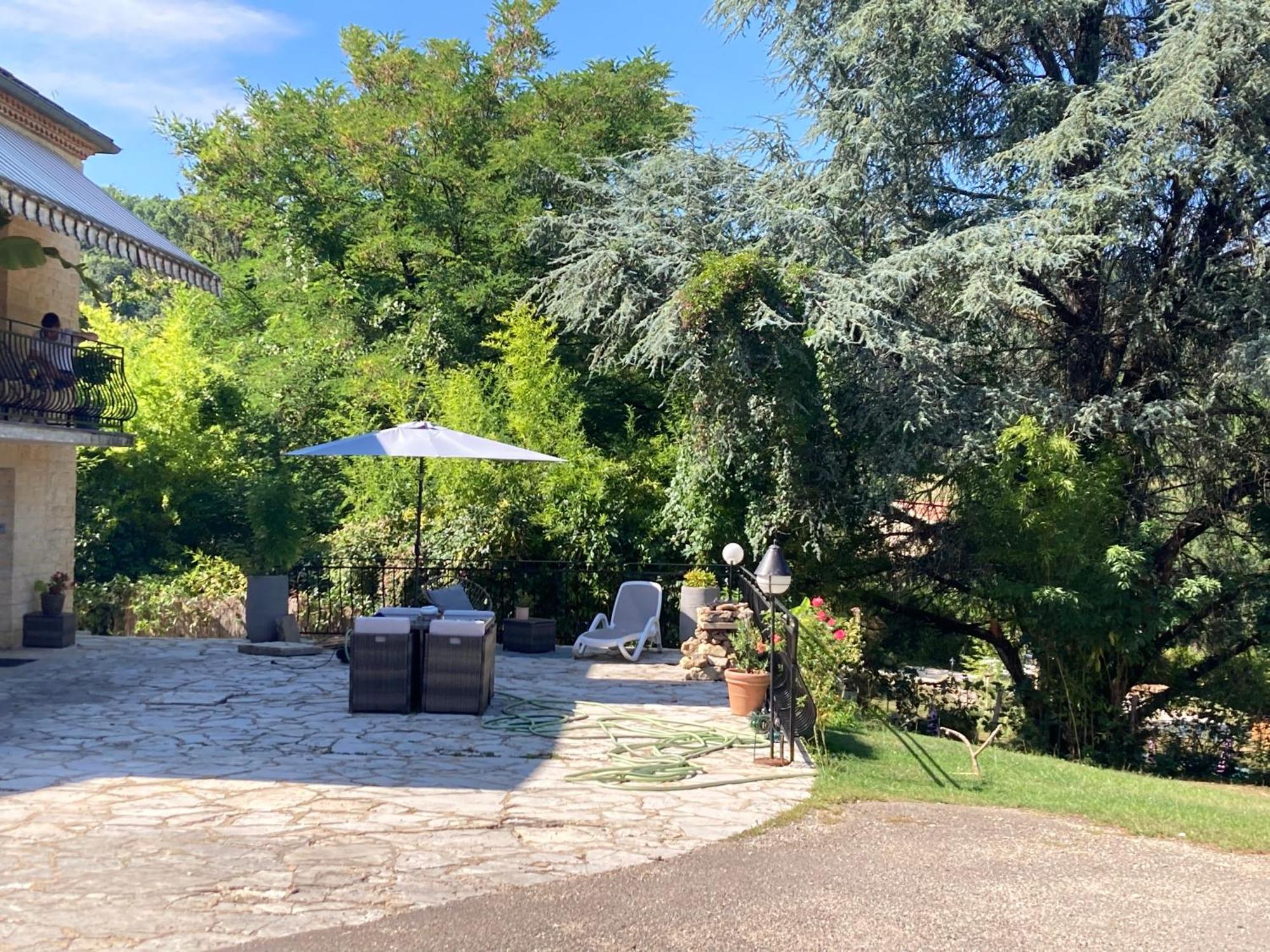 Superbe Appartement Au Calme De 1 A 3 Personnes Sarlat-la-Caneda Exterior photo